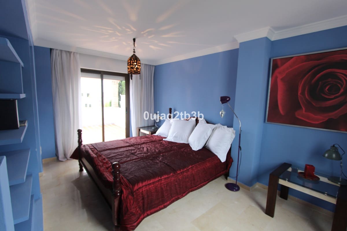 Casa de 4 habitaciones en Bel-Air en alquiler con piscina garaje - 1.900 € (Ref: 9521133)