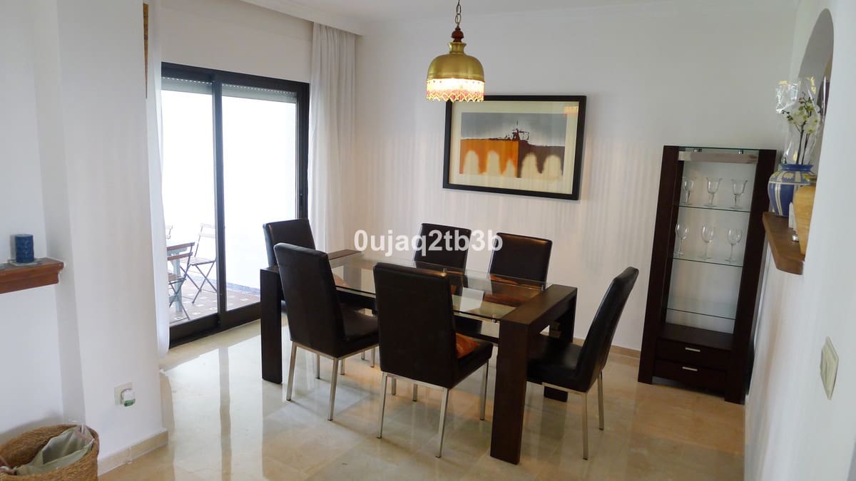 Casa de 4 habitaciones en Bel-Air en alquiler con piscina garaje - 1.900 € (Ref: 9521133)