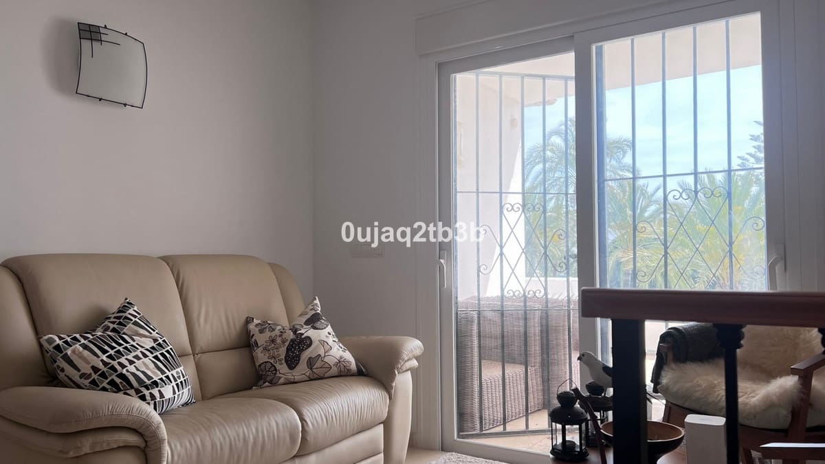 4 camera da letto Appartamento in vendita in Nueva Andalucia con piscina garage - 1.500.000 € (Rif: 9536456)