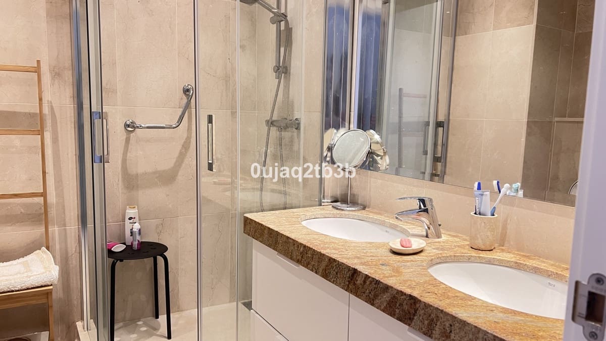 4 camera da letto Appartamento in vendita in Nueva Andalucia con piscina garage - 1.500.000 € (Rif: 9536456)