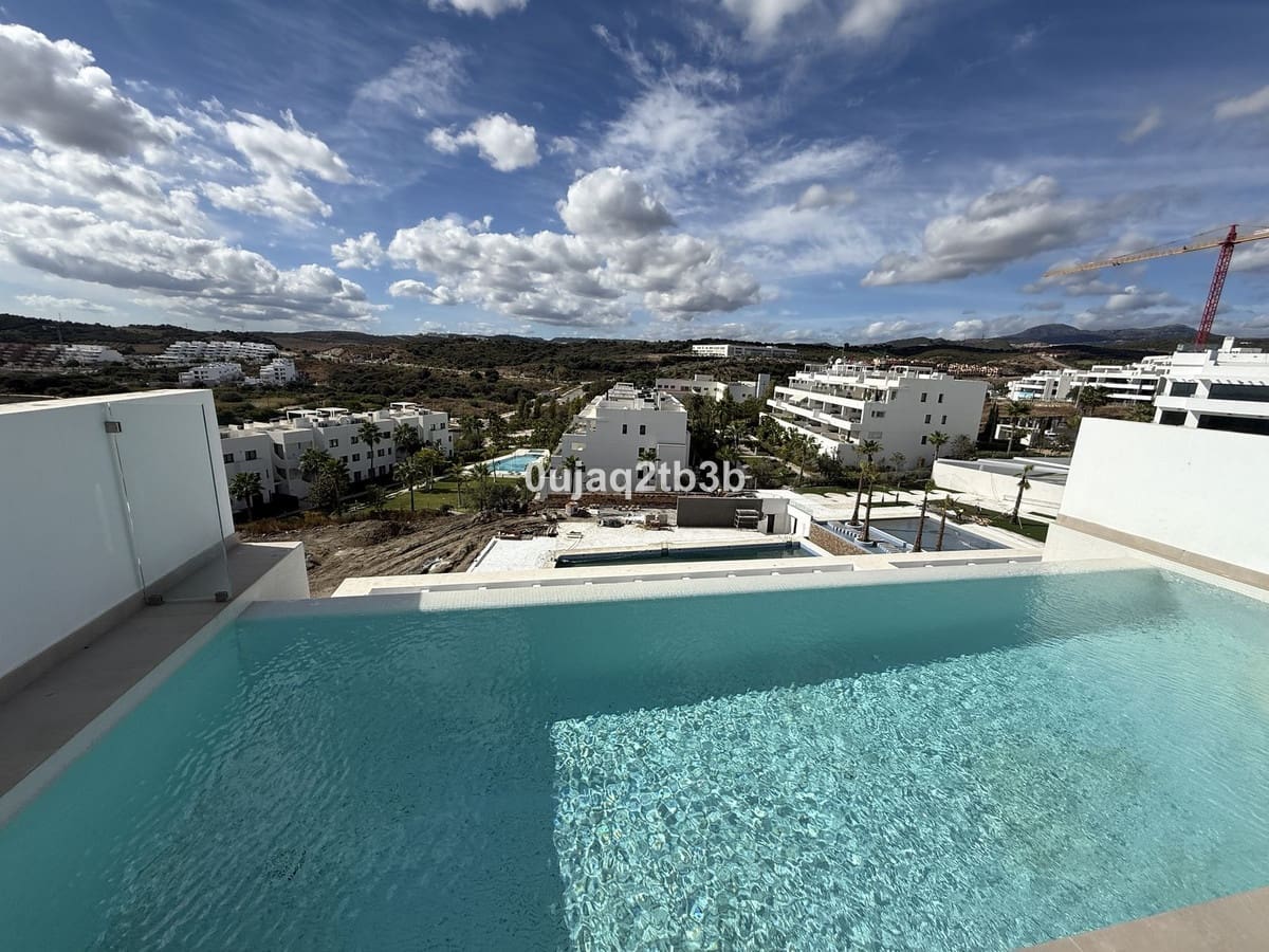 3 soverom Penthouse til salgs i Estepona med svømmebasseng garasje - € 1 100 000 (Ref: 9632794)
