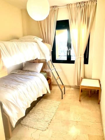 3 soveværelse Lejlighed til leje i San Pedro de Alcantara, Marbella med swimmingpool garage - € 3.000 (Ref: 9649864)