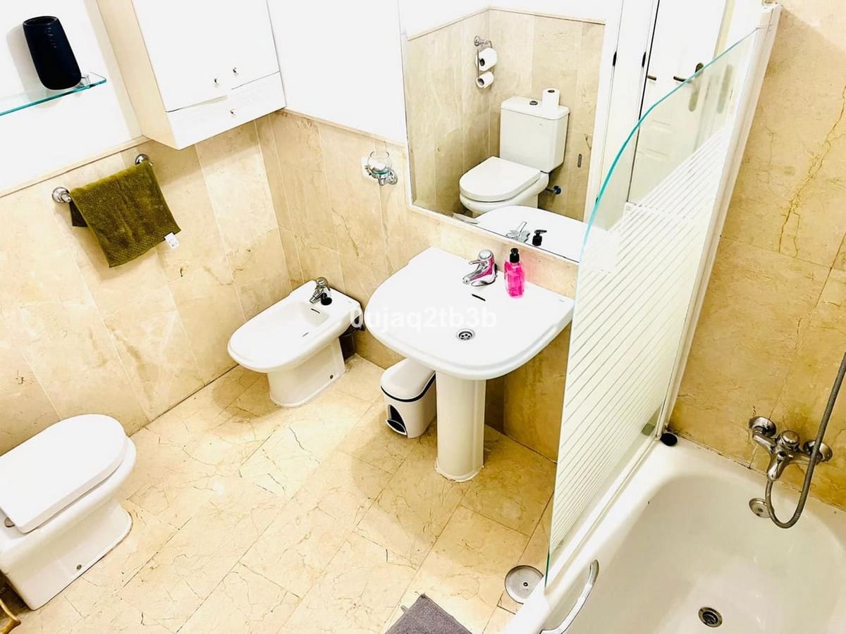 3 soveværelse Lejlighed til leje i San Pedro de Alcantara med swimmingpool garage - € 3.000 (Ref: 9649864)