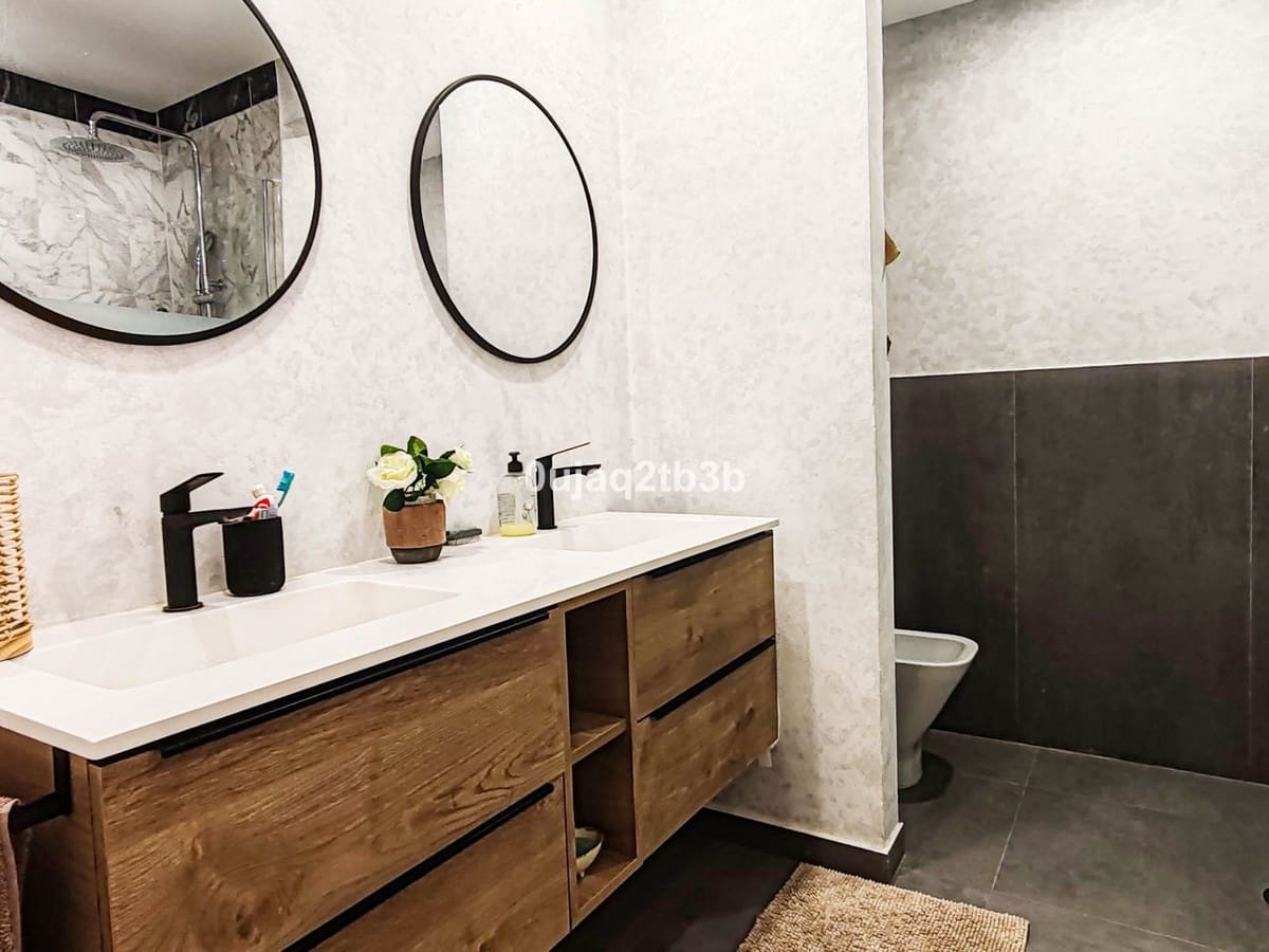 2 chambre Appartement à vendre à Marbella avec piscine garage - 475 000 € (Ref: 9713879)