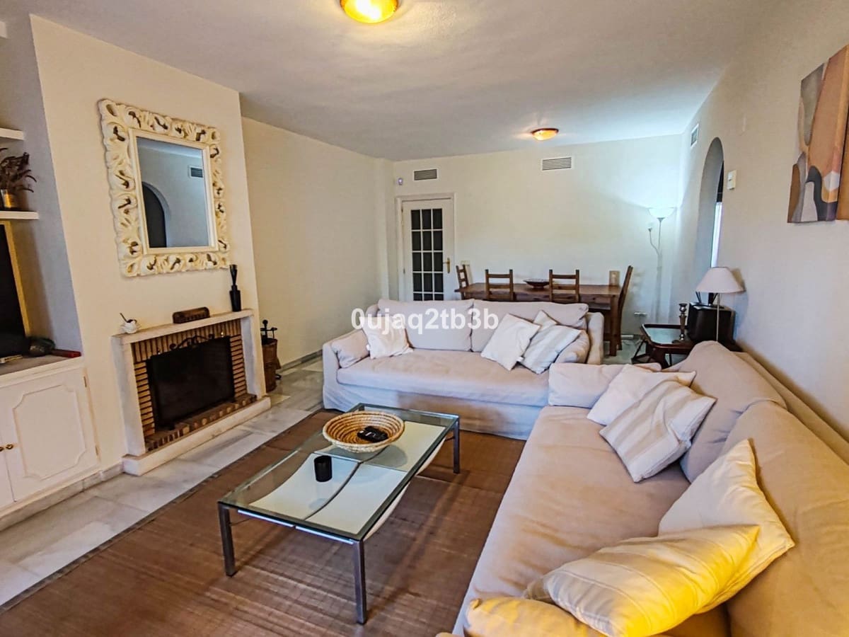 2 chambre Appartement à vendre à Marbella avec piscine garage - 475 000 € (Ref: 9713879)