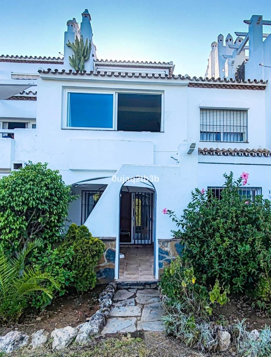 2 chambre Appartement à vendre à Marbella avec piscine garage - 475 000 € (Ref: 9713879)