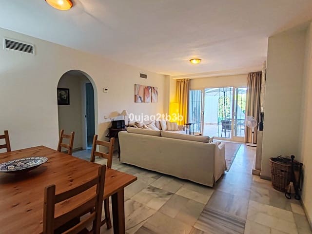 2 chambre Appartement à vendre à Marbella avec piscine garage - 475 000 € (Ref: 9713879)
