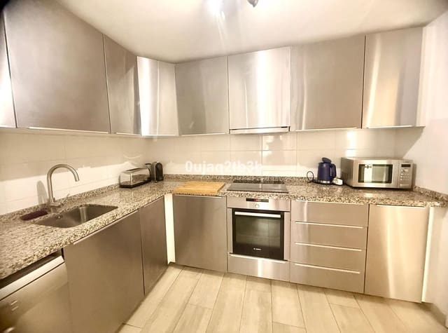 2 chambre Appartement à vendre à Marbella avec piscine garage - 475 000 € (Ref: 9713879)