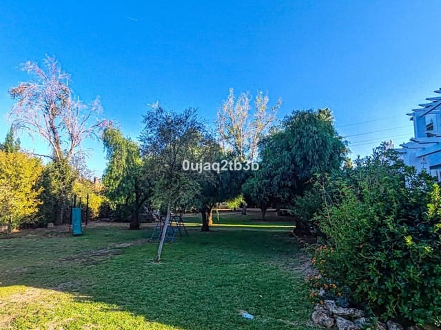 2 chambre Appartement à vendre à Marbella avec piscine garage - 475 000 € (Ref: 9713879)