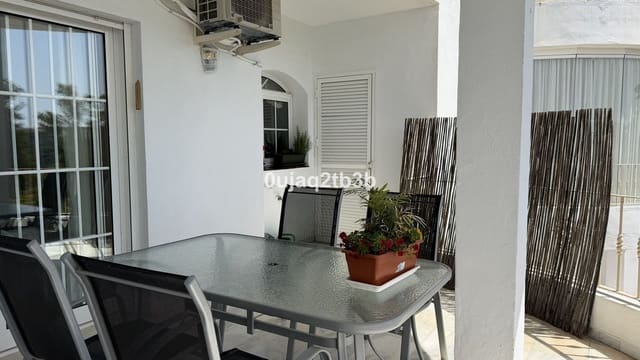 2 sovrum Lägenhet till salu i Estepona Golf, Estepona med pool garage - 325 000 € (Ref: 9789437)