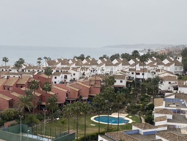 3 camera da letto Casa in vendita in Estepona con piscina - 549.000 € (Rif: 9821591)