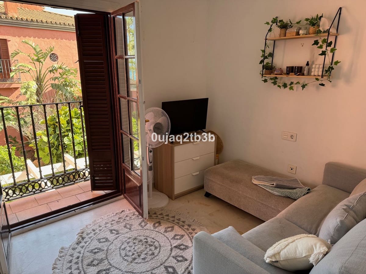 3 camera da letto Casa in vendita in Estepona con piscina - 549.000 € (Rif: 9821591)