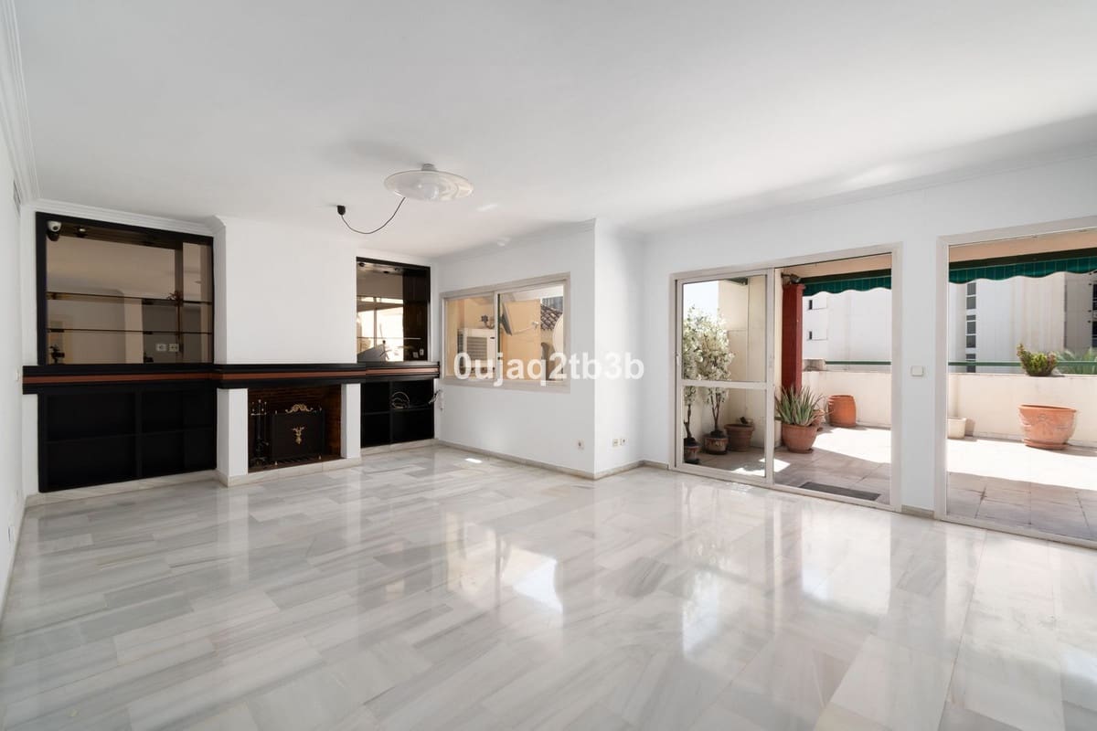 4 camera da letto Attico in vendita in Marbella con garage - 779.500 € (Rif: 9829776)