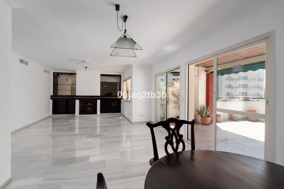 4 camera da letto Attico in vendita in Marbella con garage - 779.500 € (Rif: 9829776)