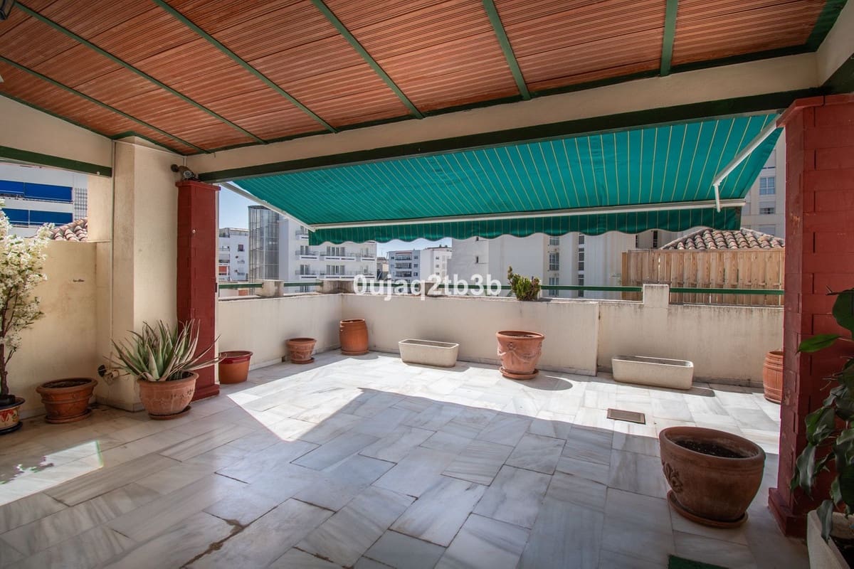 4 camera da letto Attico in vendita in Marbella con garage - 779.500 € (Rif: 9829776)