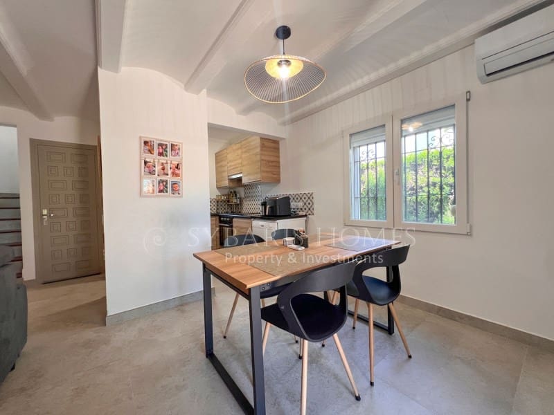 Casa de 3 habitaciones en Dénia en venta con piscina - 399.900 € (Ref: 10003617)
