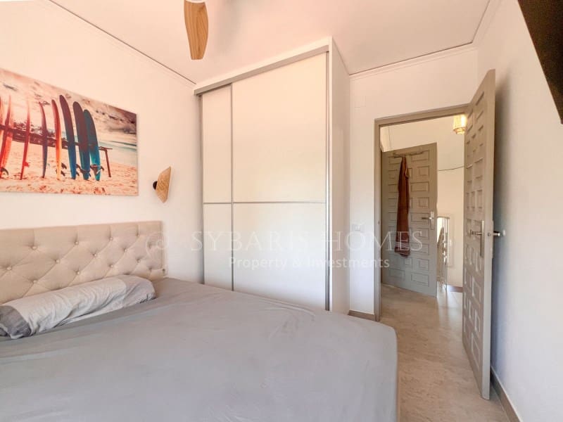 Casa de 3 habitaciones en Dénia en venta con piscina - 399.900 € (Ref: 10003617)
