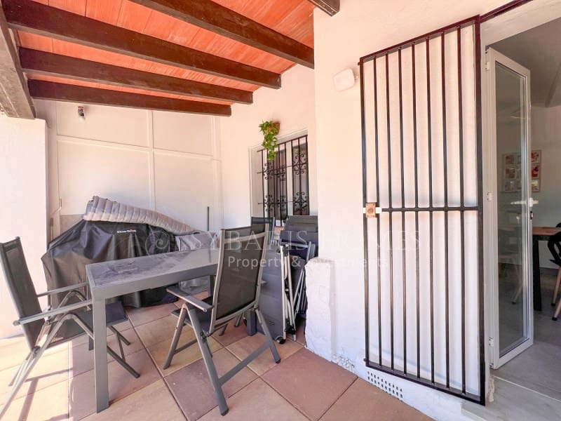 Casa de 3 habitaciones en Dénia en venta con piscina - 399.900 € (Ref: 10003617)