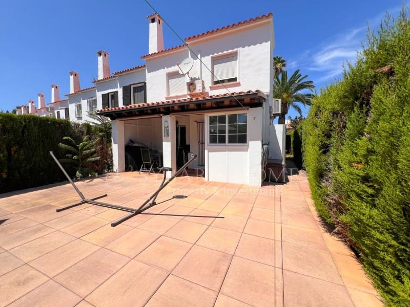 Casa de 3 habitaciones en Dénia en venta con piscina - 399.900 € (Ref: 10003617)