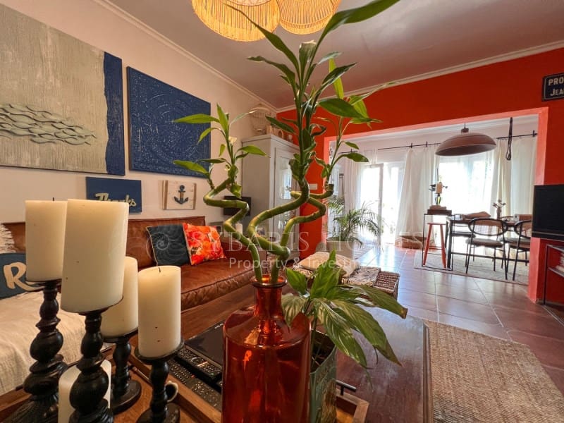 Chalet de 2 habitaciones en Els Poblets en venta con garaje - 425.000 € (Ref: 10017242)