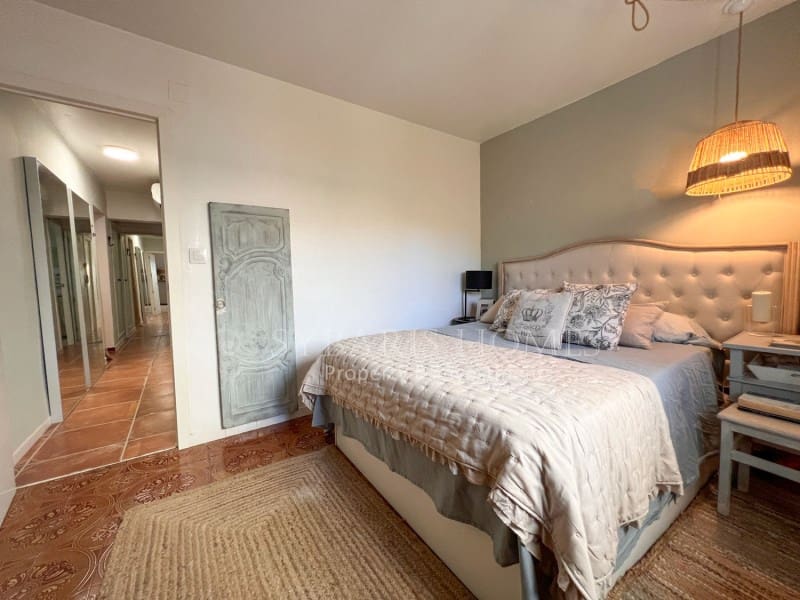 Chalet de 2 habitaciones en Els Poblets en venta con garaje - 425.000 € (Ref: 10017242)