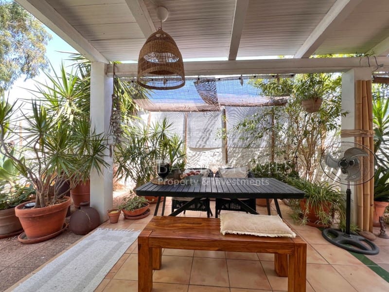 Chalet de 2 habitaciones en Els Poblets en venta con garaje - 425.000 € (Ref: 10017242)
