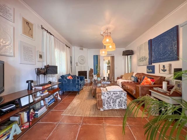 Chalet de 2 habitaciones en Els Poblets en venta con garaje - 425.000 € (Ref: 10017242)