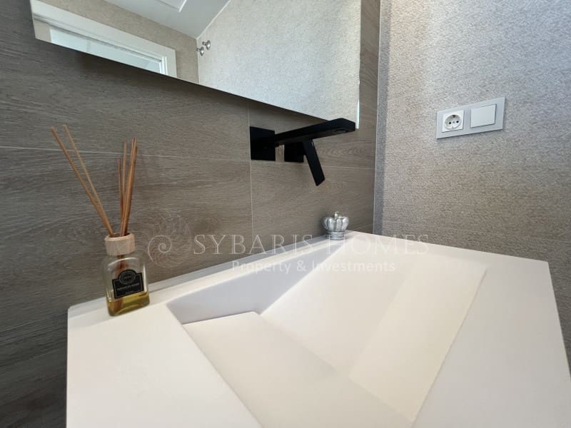 3 bedroom Penthouse for sale in Denia with pool garage - € 625,000 (Ref: 10022166)