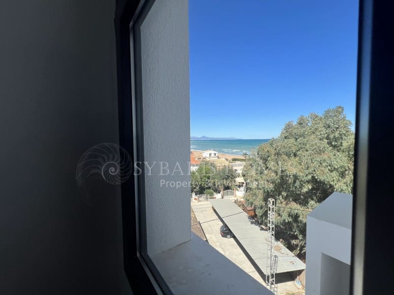 3 bedroom Penthouse for sale in Denia with pool garage - € 625,000 (Ref: 10022166)