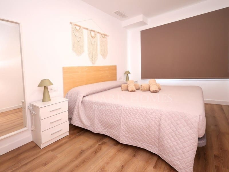 Apartamento de 2 habitaciones en Dénia en venta - 185.000 € (Ref: 10025359)