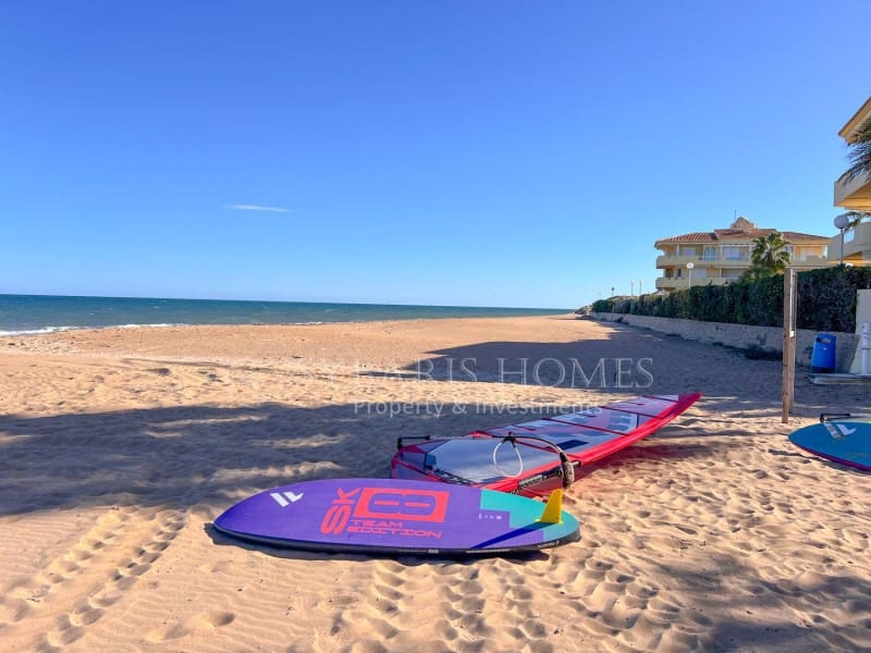 Apartamento de 2 habitaciones en Dénia en venta - 185.000 € (Ref: 10025359)