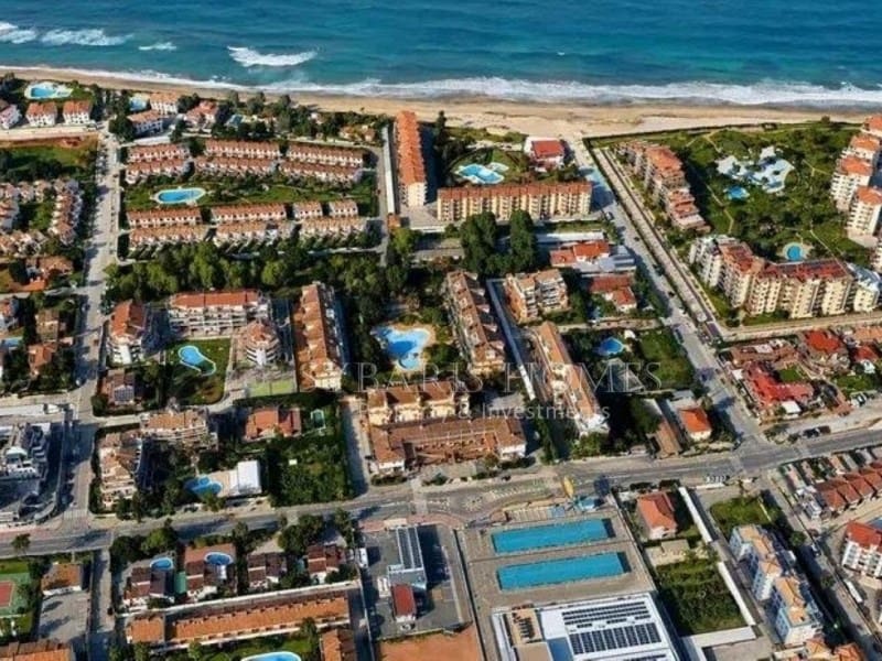 Apartamento de 2 habitaciones en Dénia en venta - 185.000 € (Ref: 10025359)