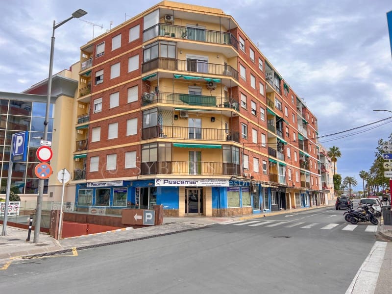 3 soveværelse Lejlighed til leje i Denia - € 1.300 (Ref: 10030210)