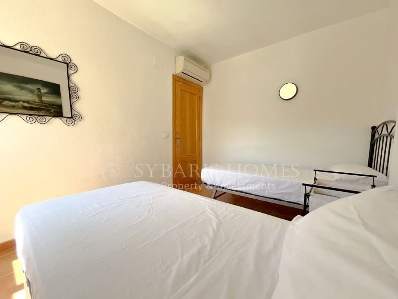4 slaapkamer Huis te koop in Denia met zwembad garage - € 499.000 (Ref: 10049292)