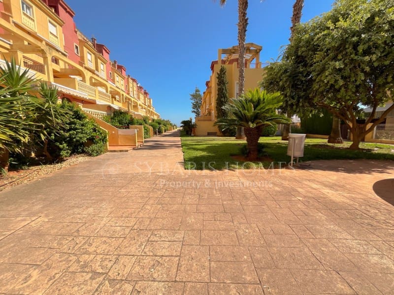 4 slaapkamer Huis te koop in Denia met zwembad garage - € 499.000 (Ref: 10049292)
