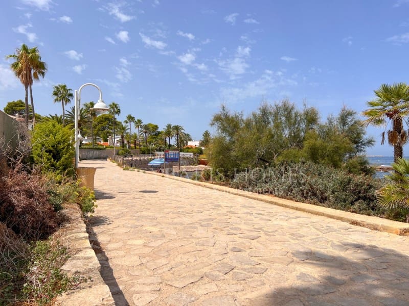 3 bedroom Townhouse for sale in Denia with pool - € 580,000 (Ref: 10050024)