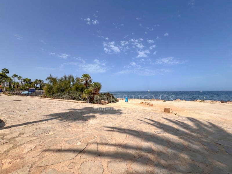 3 bedroom Townhouse for sale in Denia with pool - € 580,000 (Ref: 10050024)