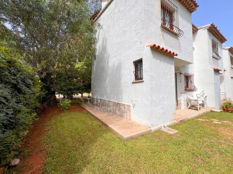 3 bedroom Townhouse for sale in Denia with pool - € 580,000 (Ref: 10050024)
