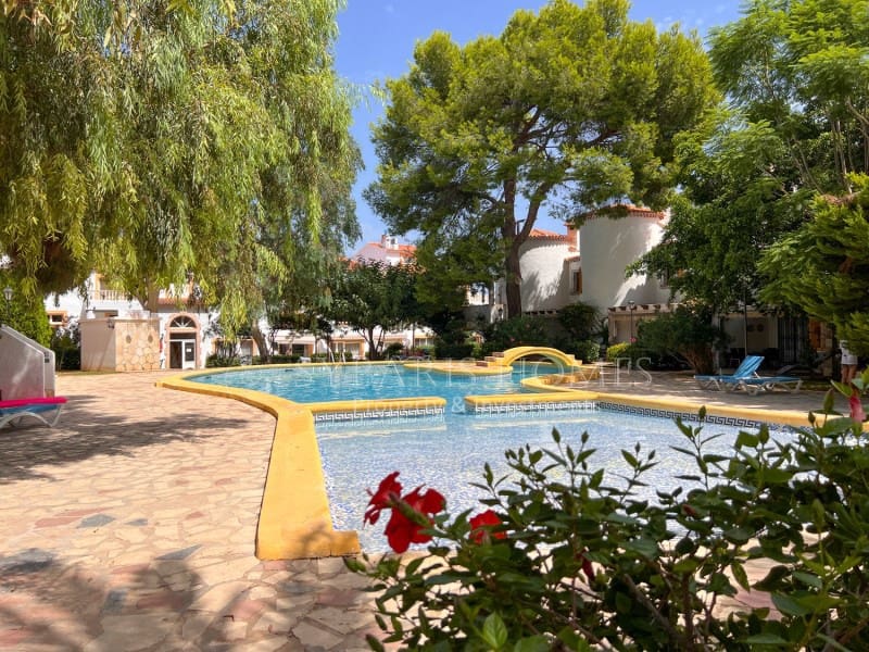 3 bedroom Townhouse for sale in Denia with pool - € 580,000 (Ref: 10050024)