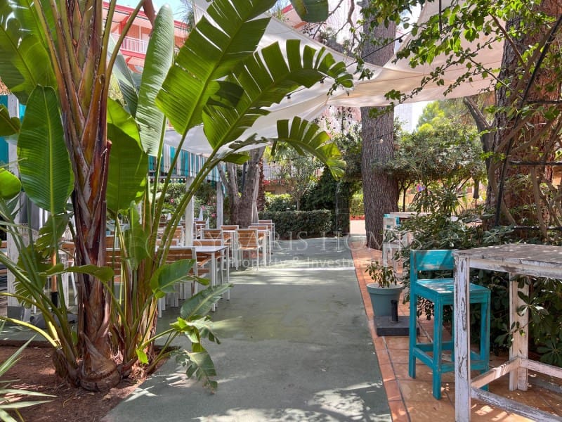 3 bedroom Townhouse for sale in Denia with pool - € 580,000 (Ref: 10050024)