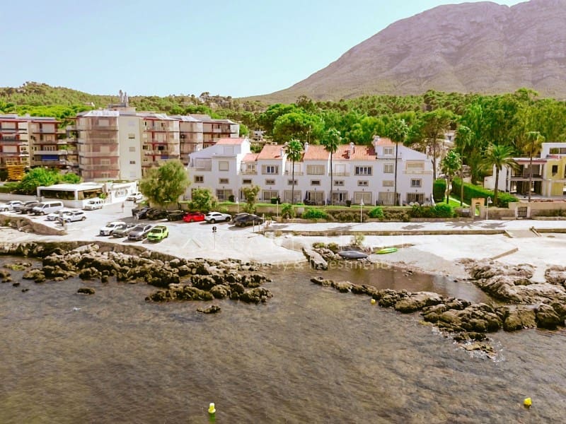 3 soveværelse Byhus til salg i Denia med swimmingpool garage - € 560.000 (Ref: 10050024)