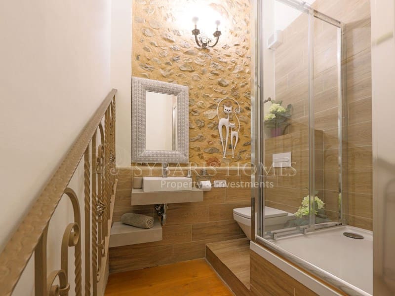 8 Zimmer Hotel zu verkaufen in Jalon / Xalo mit Pool - 1.500.000 € (Ref: 10081058)