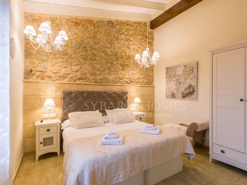 8 Zimmer Hotel zu verkaufen in Jalon / Xalo mit Pool - 1.500.000 € (Ref: 10081058)