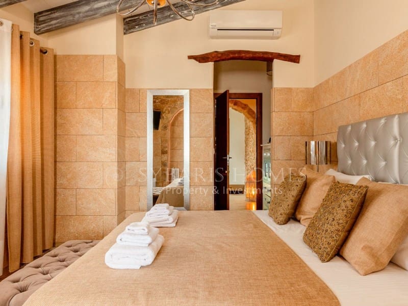 8 Zimmer Hotel zu verkaufen in Jalon / Xalo mit Pool - 1.500.000 € (Ref: 10081058)