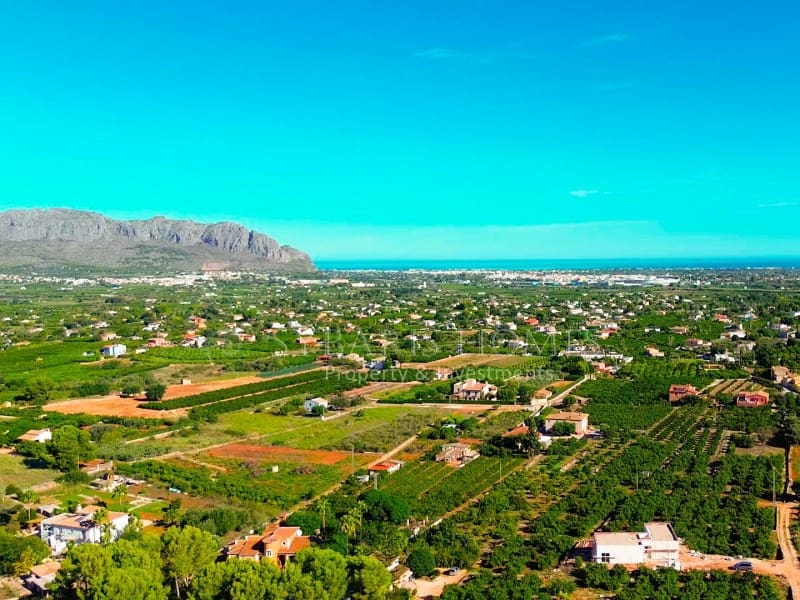 Undeveloped Land for sale in Pedreguer - € 180,000 (Ref: 10086043)