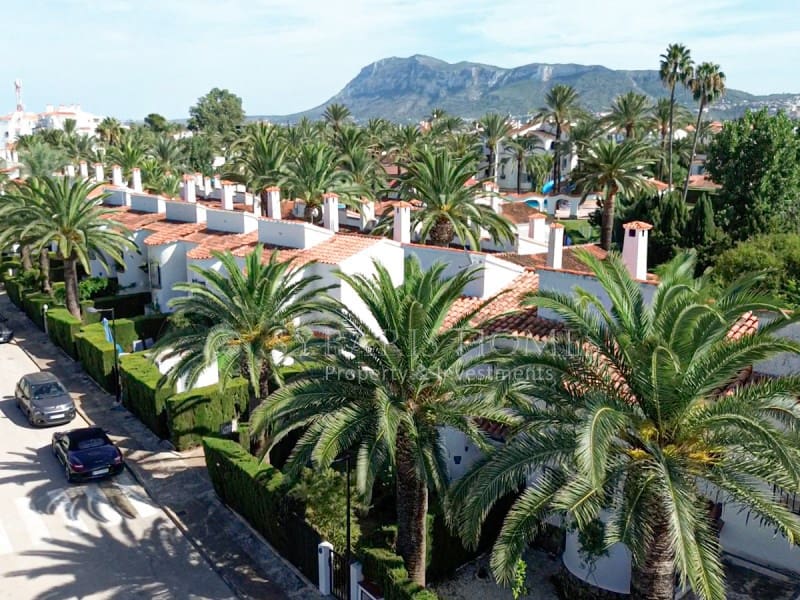 3 soverom Hus til salgs i Denia med svømmebasseng garasje - € 310 000 (Ref: 10090727)