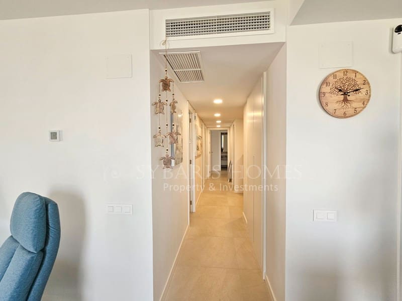 4 quarto Apartamento para venda em Denia com piscina garagem - 880 000 € (Ref: 10139400)
