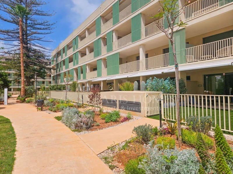 4 quarto Apartamento para venda em Denia com piscina garagem - 880 000 € (Ref: 10139400)
