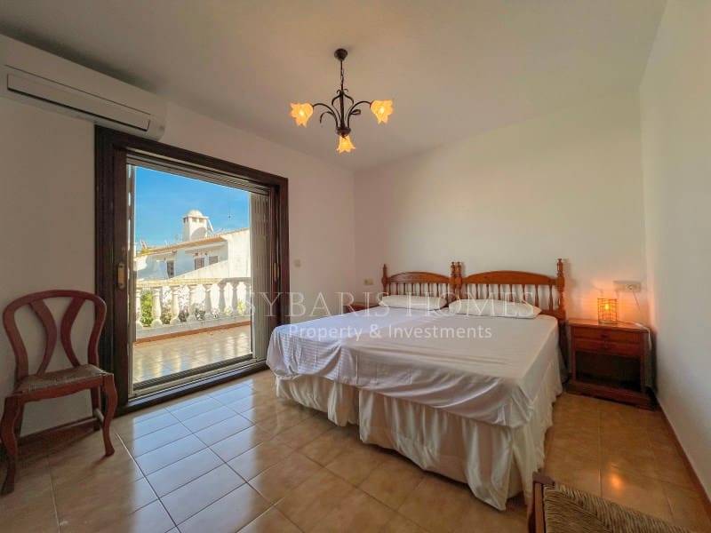 2 sypialnia Bungalow na sprzedaż w Denia z basenem - 315 000 € (Ref: 10174536)