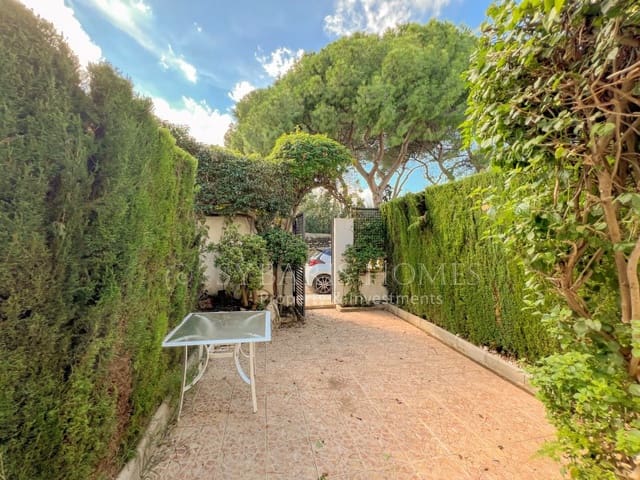 Bungalow de 2 habitaciones en El Puerto, Dénia en venta con piscina - 315.000 € (Ref: 10174536)
